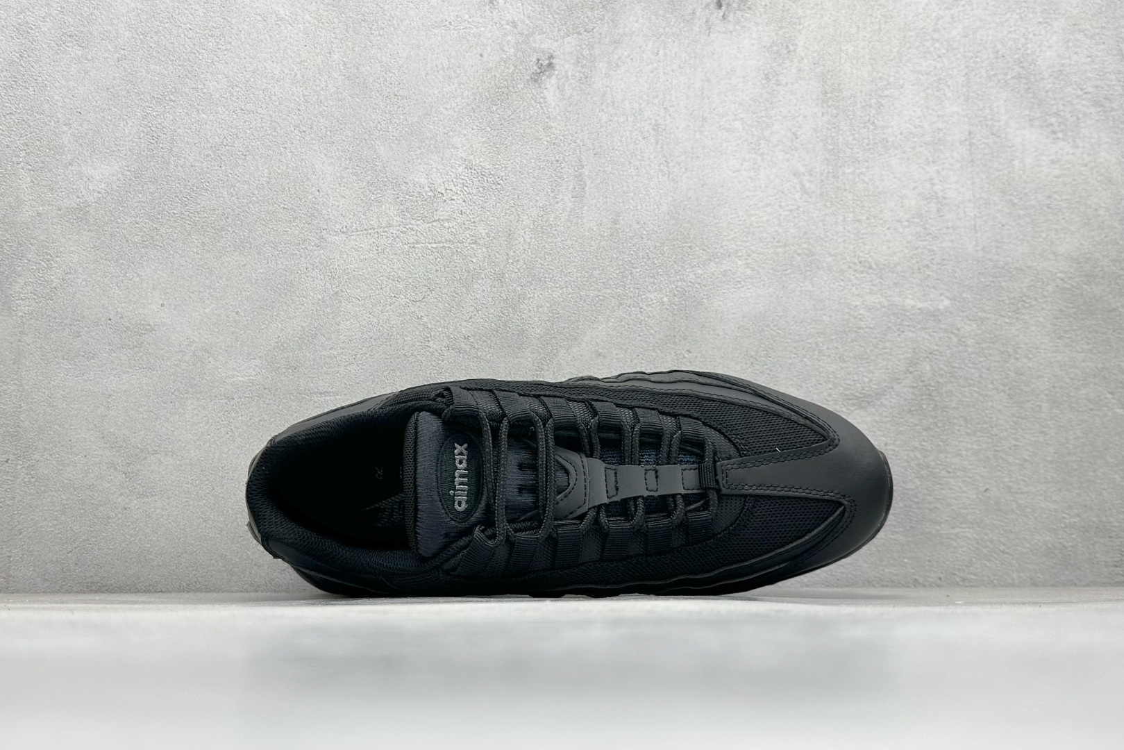 图片[3]-Nike Air Max 95 复古减震气垫跑鞋 货号：CI3705-001  尺码：36 36.5 37.5 38 38.5 39 40 40.5 41 42 42.5 43 44 44.5 45 46 47-选品中心