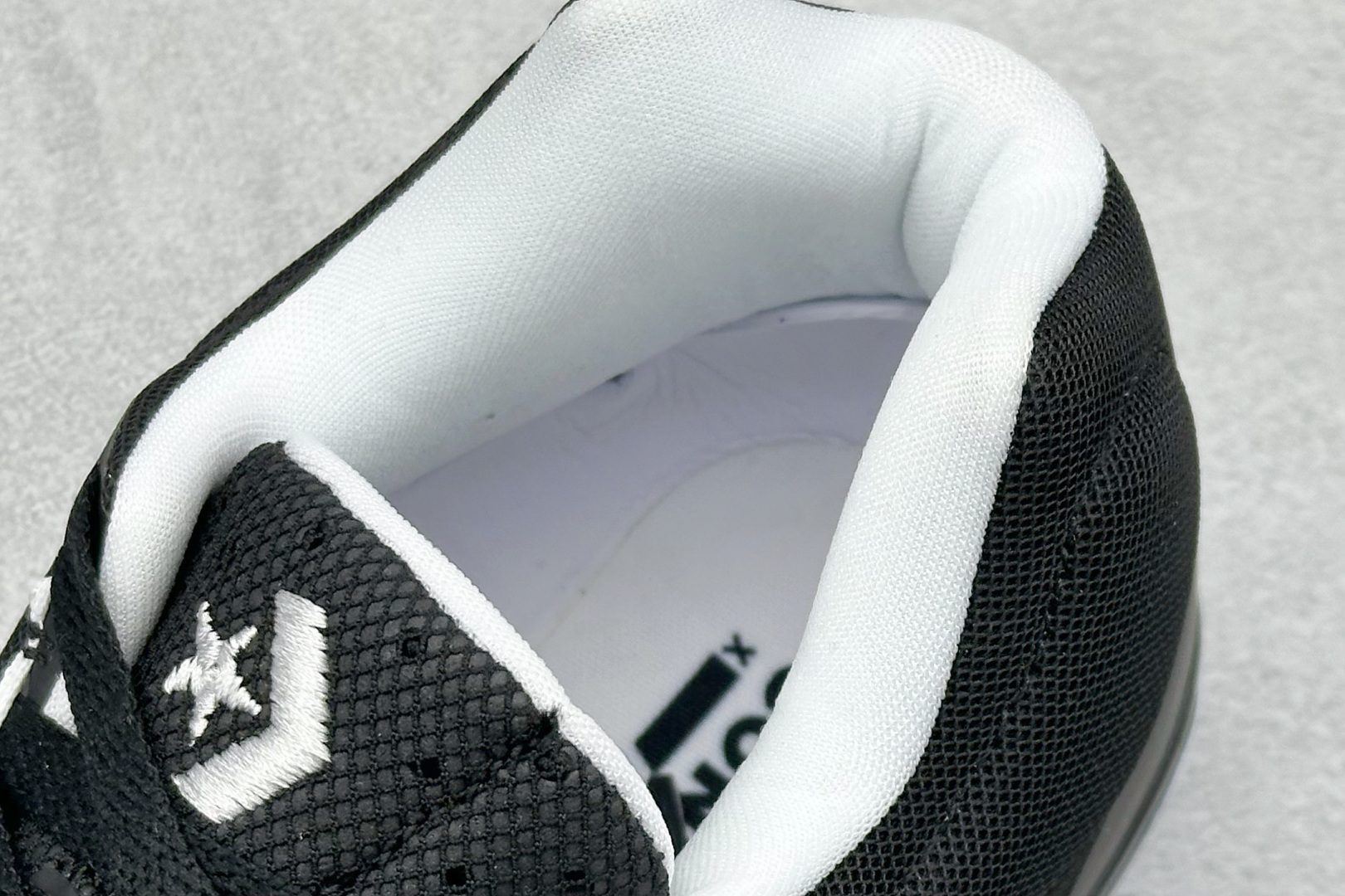 图片[8]-GJR版 Converse All Star Pro BB Nocturnal 匡威全新篮球鞋系列 NBA级别实战文化篮球鞋 原档案数据开发嵌入式 REACT+Lunarlon组合 原装半透明网眼编织鞋面 更加透气 超厚REACT缓震科技鞋垫 更柔软 弹性十足 不管是实战还是颜值都非常nice 轻便耐磨 货号：171311C 尺码：39 40 41 42 43 44 45 46-选品中心