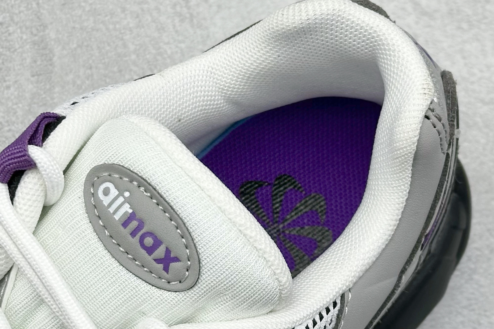 图片[8]-Nike Air Max 95 复古减震气垫跑鞋 货号：DH8015-003  尺码：36 36.5 37.5 38 38.5 39 40 40.5 41 42 42.5 43 44 44.5 45 46 47-选品中心