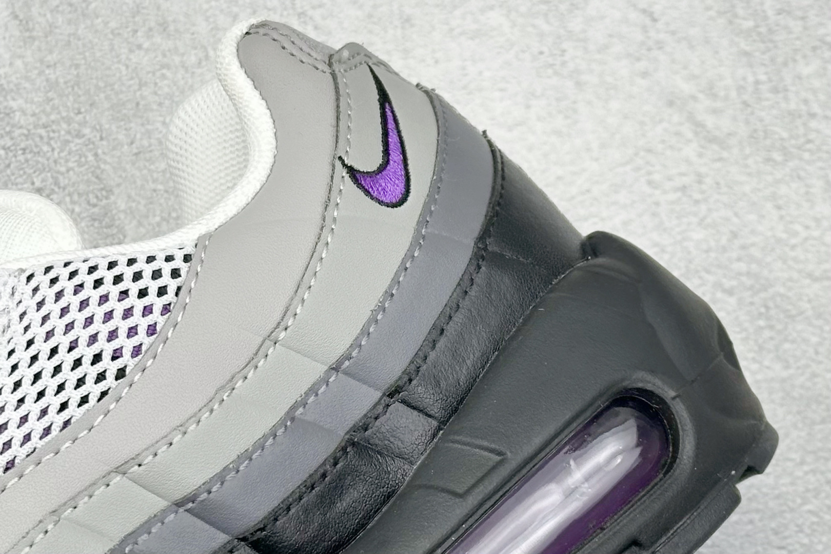 图片[9]-Nike Air Max 95 复古减震气垫跑鞋 货号：DH8015-003  尺码：36 36.5 37.5 38 38.5 39 40 40.5 41 42 42.5 43 44 44.5 45 46 47-选品中心