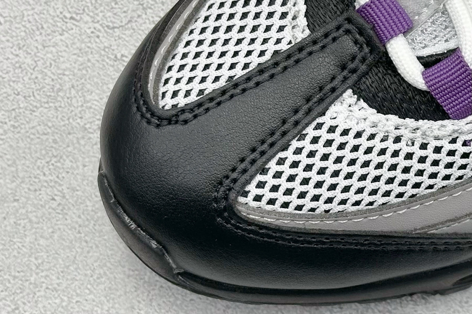 图片[7]-Nike Air Max 95 复古减震气垫跑鞋 货号：DH8015-003  尺码：36 36.5 37.5 38 38.5 39 40 40.5 41 42 42.5 43 44 44.5 45 46 47-选品中心