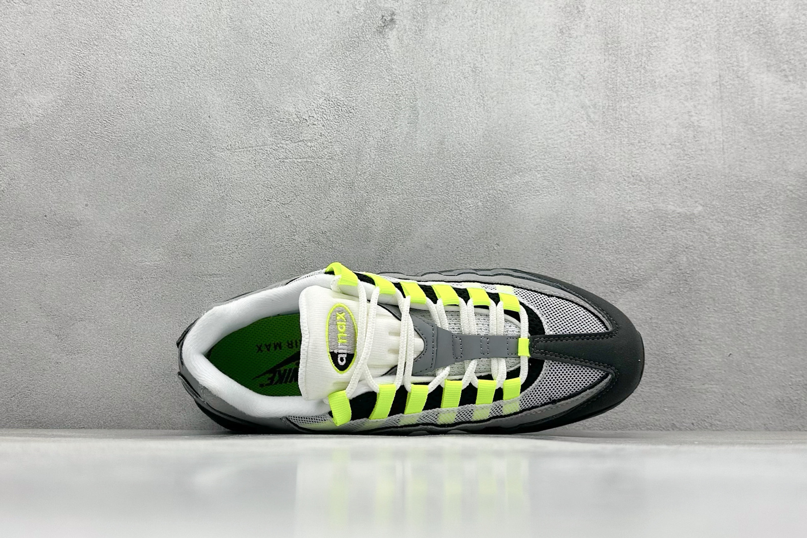 图片[3]-Nike Air Max 95 复古减震气垫跑鞋 货号：307960-002  尺码：36 36.5 37.5 38 38.5 39 40 40.5 41 42 42.5 43 44 44.5 45 46 47-选品中心