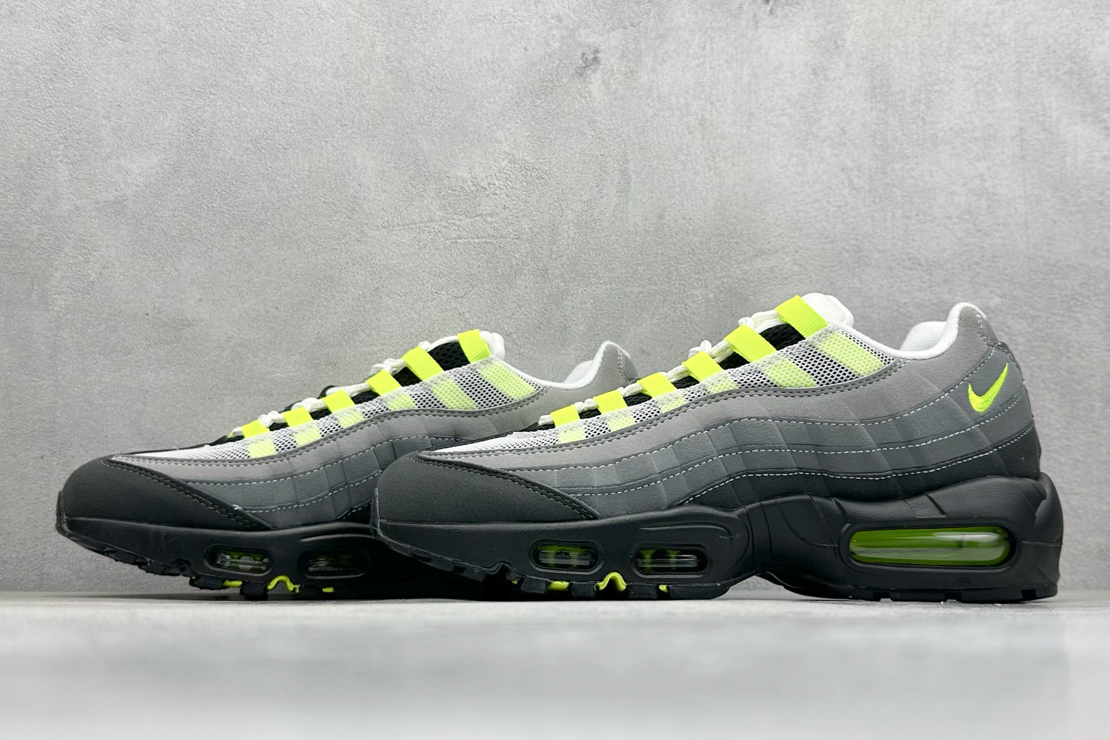 图片[5]-Nike Air Max 95 复古减震气垫跑鞋 货号：307960-002  尺码：36 36.5 37.5 38 38.5 39 40 40.5 41 42 42.5 43 44 44.5 45 46 47-选品中心