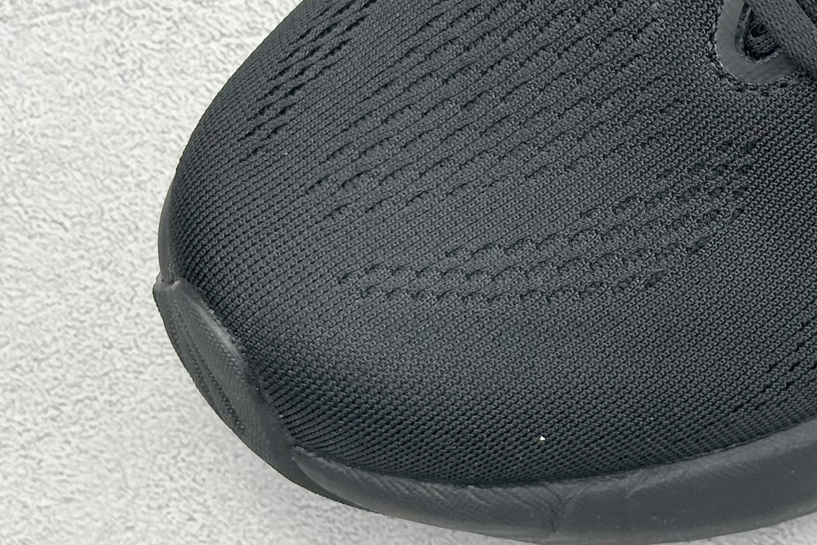 图片[7]-Brooks 布鲁克斯 Glycerin 22 超弹轻盈跑步鞋 采用改进工程空气网眼组合热熔工艺 鞋面材质搭载DNA LOFT V2密度泡棉缓震系统 中底外置防滑耐磨橡胶底片 货号： 110445 1D 020 尺码：36 37 38 39 40 40.5 41 42 42.5 43 44 45-选品中心