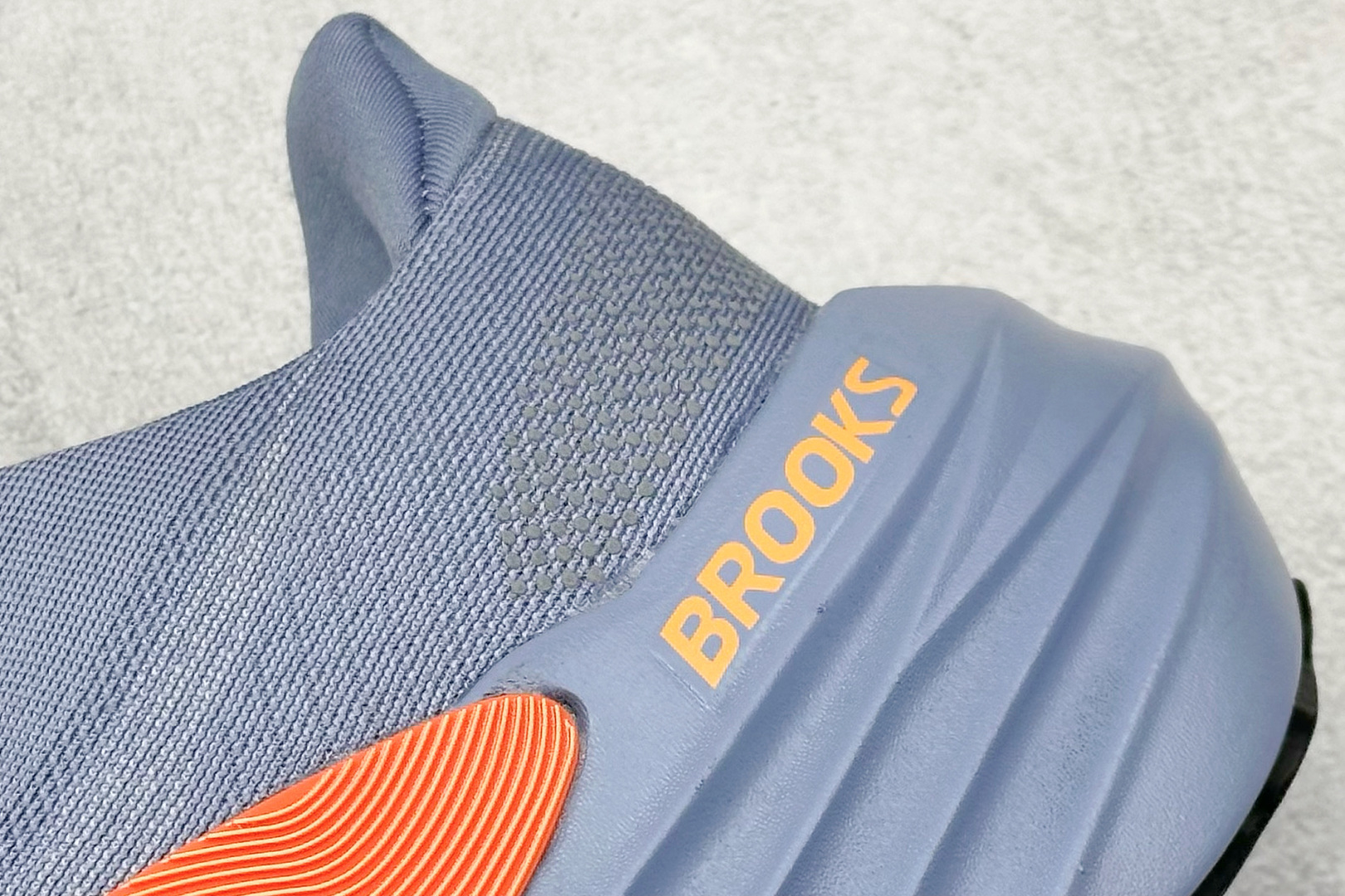 图片[9]-Z版 Brooks Glycerin Max 布鲁克斯 超级甘油缓震马拉松慢跑鞋  #广东超临界大底 原楦原纸板 客供原厂材料开发 极致一眼正品既视感 细节如图所示  货号：110447 1D 428 尺码：36-46-选品中心