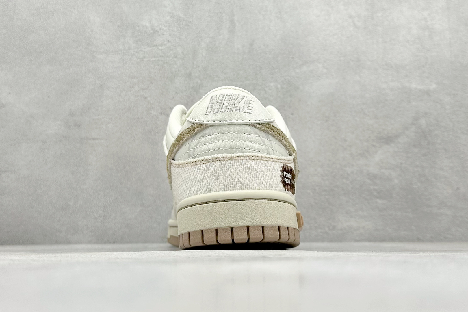 图片[6]-FS版Nike SB Dunk Low 熊猫恶作剧 山影漫步 月语 纯原大厂出品 极力推荐 原装头层材料 独家版型蒸餾加工 帶來的是更好的视觉和脚感体验 大厂纯原品质出货 清洁度 电绣工艺 皮料切割干净无任何毛边 细节完美 货号：HQ1175 240 尺码：35.5 36 36.5 37.5 38 38.5 39 40 40.5 41 42 42.5 43 44 44.5 45 46-选品中心