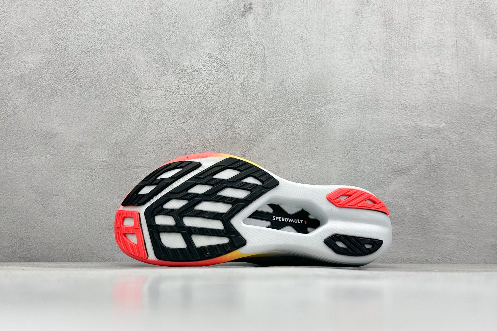 200 Brooks布鲁克斯 Hyperion Elite 4 舒适百搭防滑耐磨 低帮 越野竞速跑步鞋 100046 1D 488-Chinese UA Cheap High Quatity Brand Clothes Bags handbags Sneakers wholesale wholesaler seller from China Factory suppliers Fashion Clothing Shoes best Quality Beautiful Price 200 Brooks布鲁克斯 Hyperion Elite 4 舒适百搭防滑耐磨 低帮 越野竞速跑步鞋 100046 1D 488