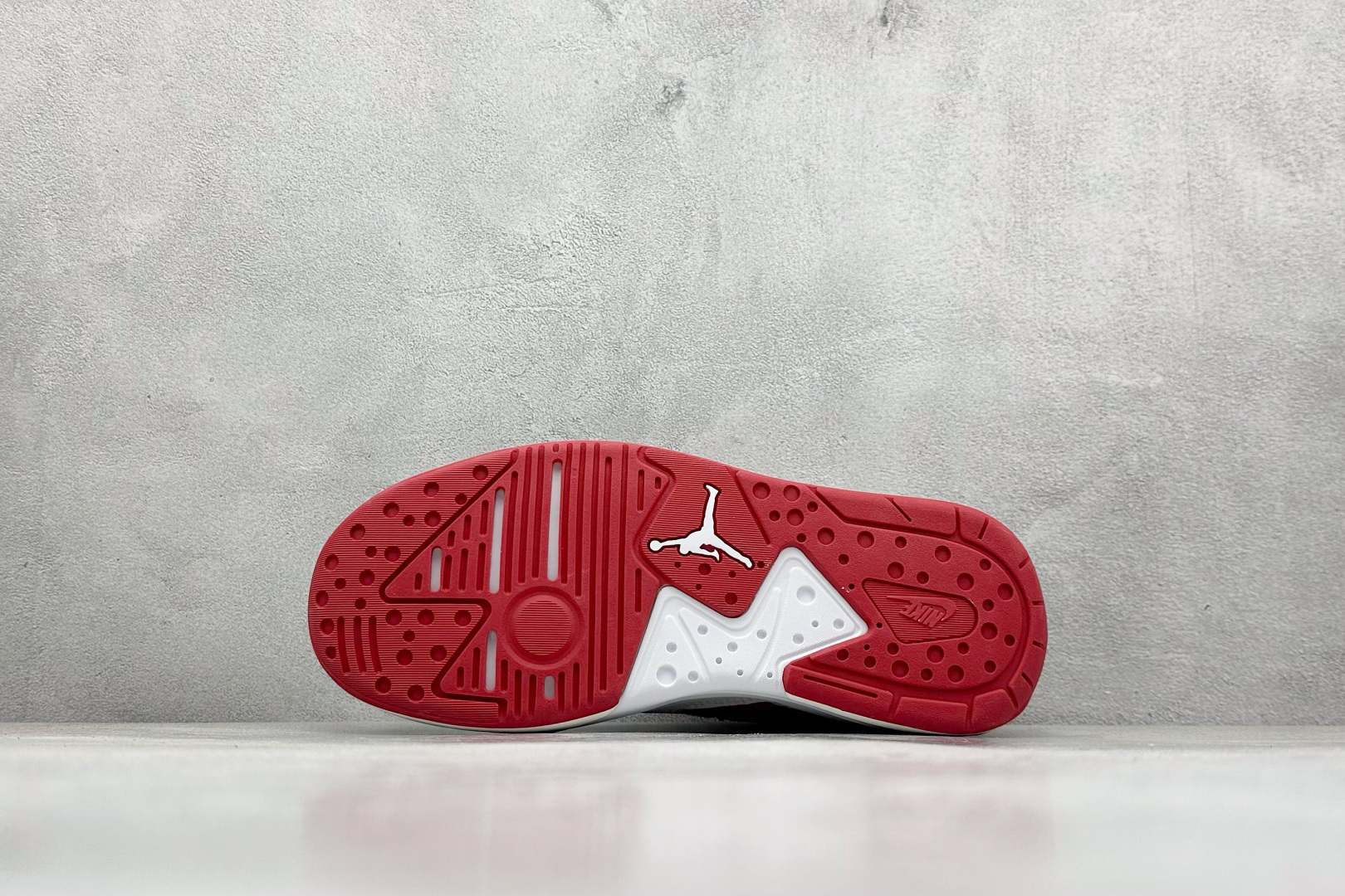 图片[4]-NK Air JORDAN CMFT ERA 复古单品 模具数据档案开发制造 纯粹还原公司版型鞋型 公司正确鞋面纹路 中底Formula 23缓震系统原厂鞋舌厚度海绵 原厂高频侧边字体模油墨印刷 原厂高弹材质鞋垫 回弹性跟公司一致 原中底布缝合走线以及注脚孔和钢印 货号：HJ6777 116 尺码：36 36.5 37.5 38 38.5 39 40 40.5 41 42 42.5 43 44 44.5 45 46-选品中心