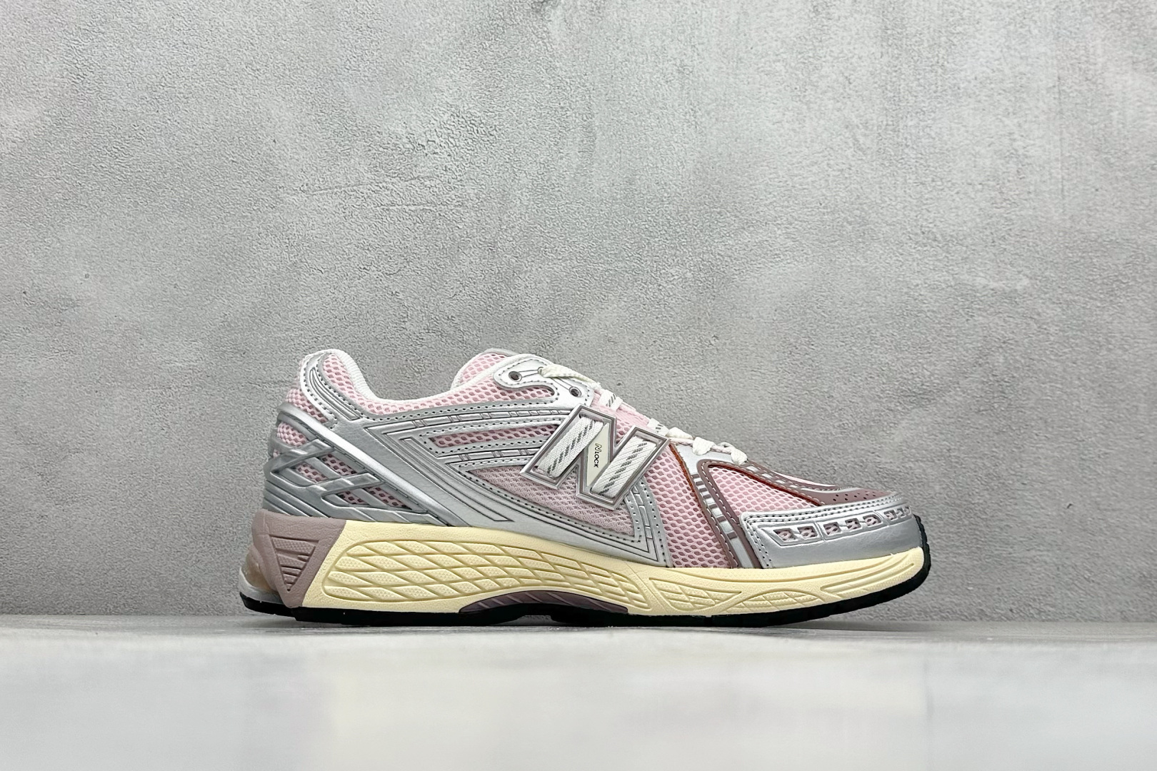 190 New Balance 1906系列复古老爹风休闲运动慢跑鞋 U1906RNF-Chinese UA Cheap High Quatity Brand Clothes Bags handbags Sneakers wholesale wholesaler seller from China Factory suppliers Fashion Clothing Shoes best Quality Beautiful Price 190 New Balance 1906系列复古老爹风休闲运动慢跑鞋 U1906RNF