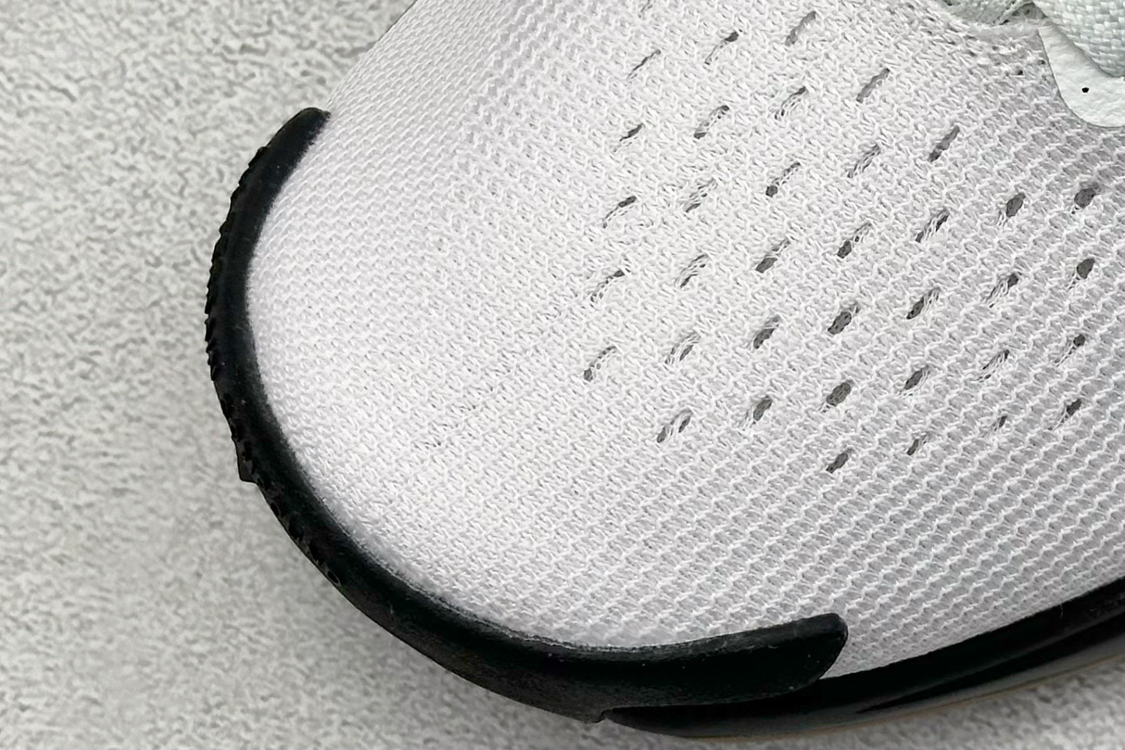 图片[7]-XL版 NK REACTX PEGASUS TRAIL 5 网面透气跑鞋原档案数据编织面 原盒原配 QC检验、钢印 俱全原底科技 同步原版 脚感堪比Boost 登月兼顾迅疾外观和稳固脚感 后跟覆面和中足动态支撑巧妙融合 缔造稳定顺畅的迈步体验 货号：IB7667-001 尺码：36-45-选品中心