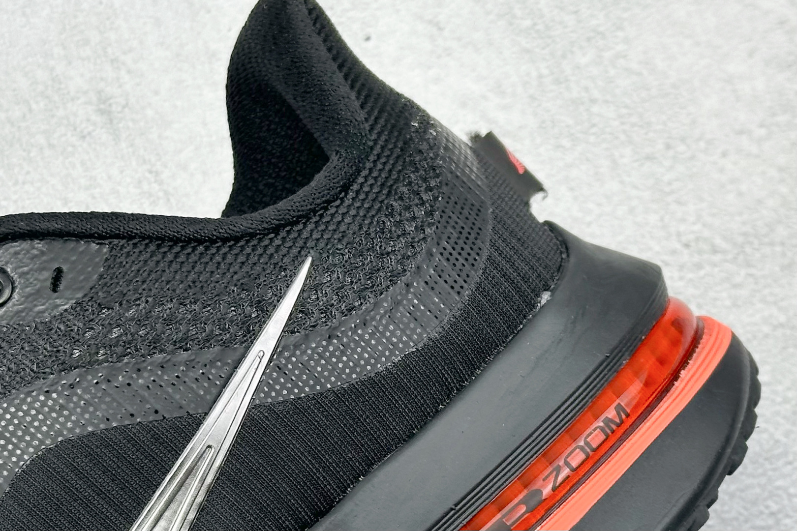 220 I8Nike Air Zoom Pegasus Premium 耐克网面全掌气垫缓震跑鞋  HQ2592-003
