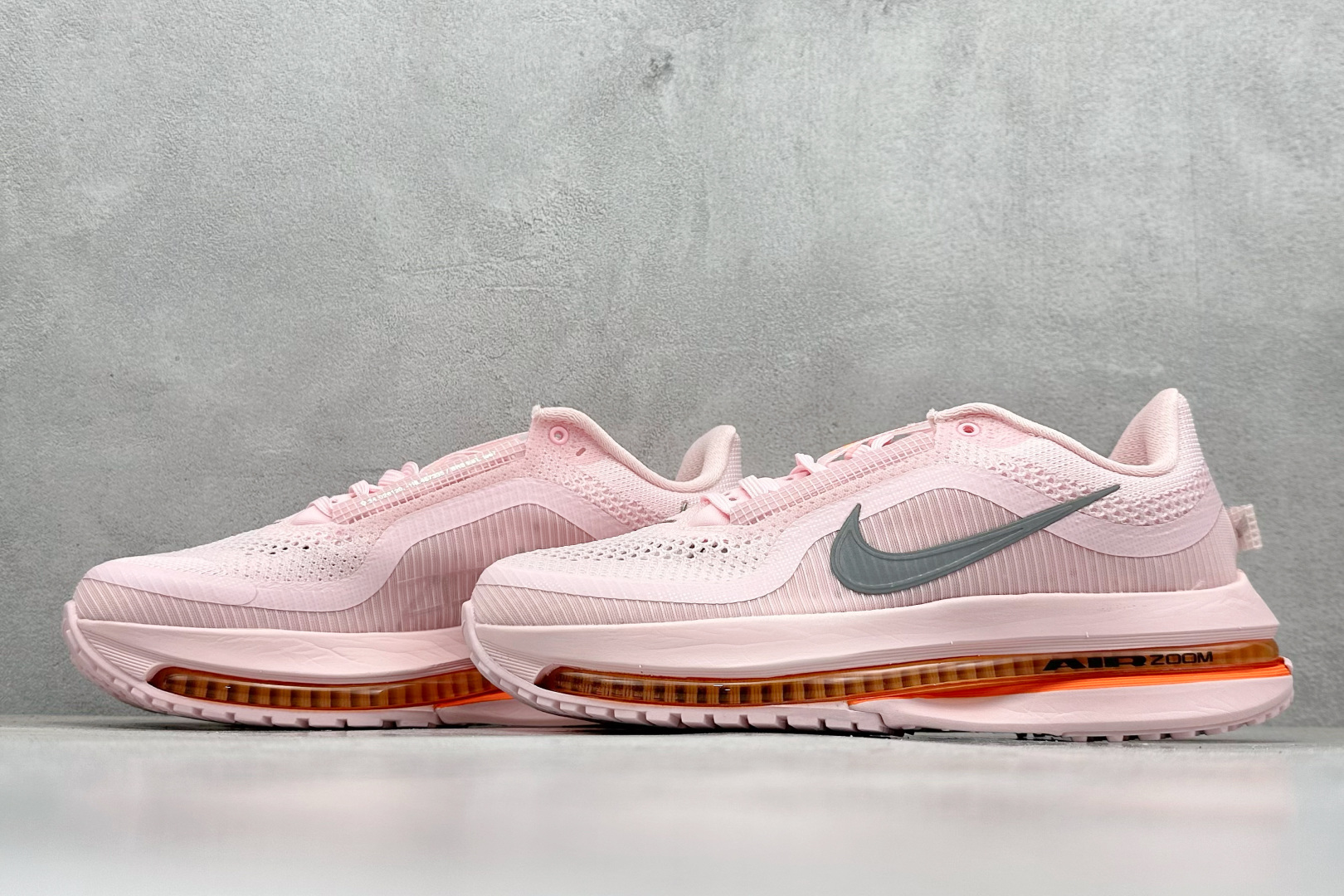 220 I8Nike Air Zoom Pegasus Premium 耐克网面全掌气垫缓震跑鞋  HQ2593-601