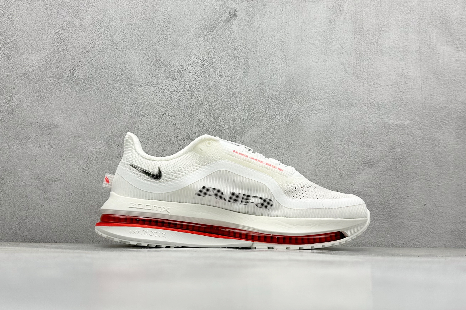 220 I8Nike Air Zoom Pegasus Premium 耐克网面全掌气垫缓震跑鞋  HQ2592-101