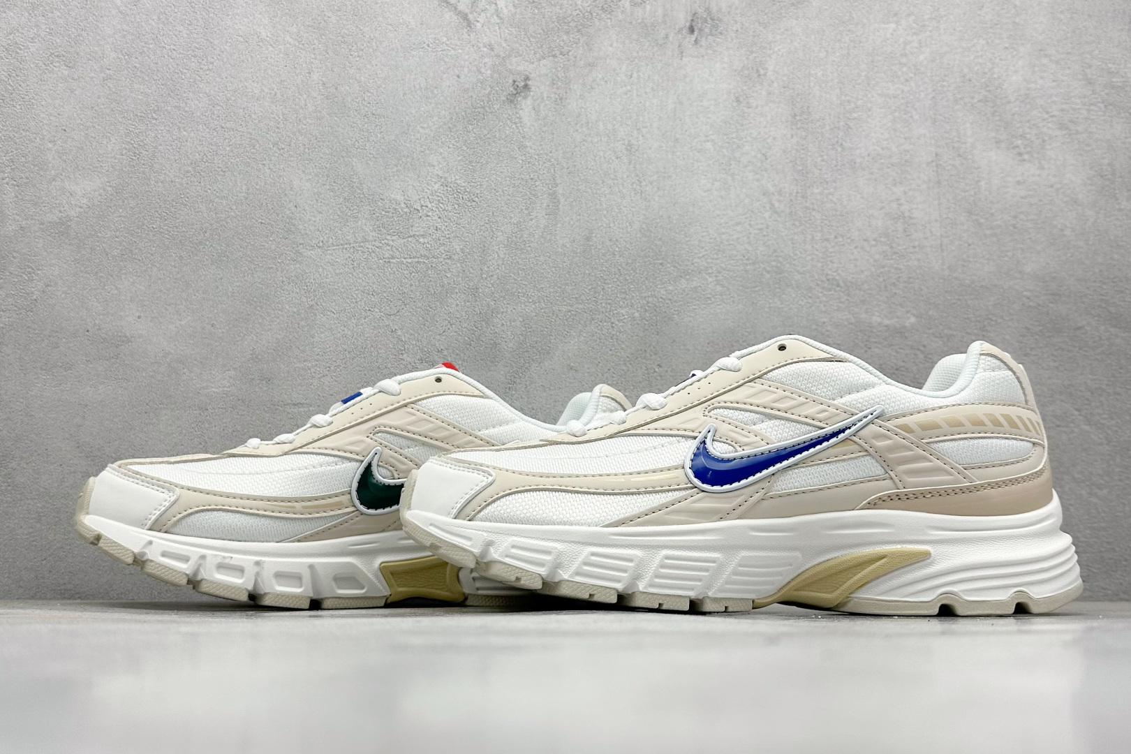 
GX版 Nike Initiator Running 耐克INS
超火复古老爹跑鞋 
独家私模 原鞋 