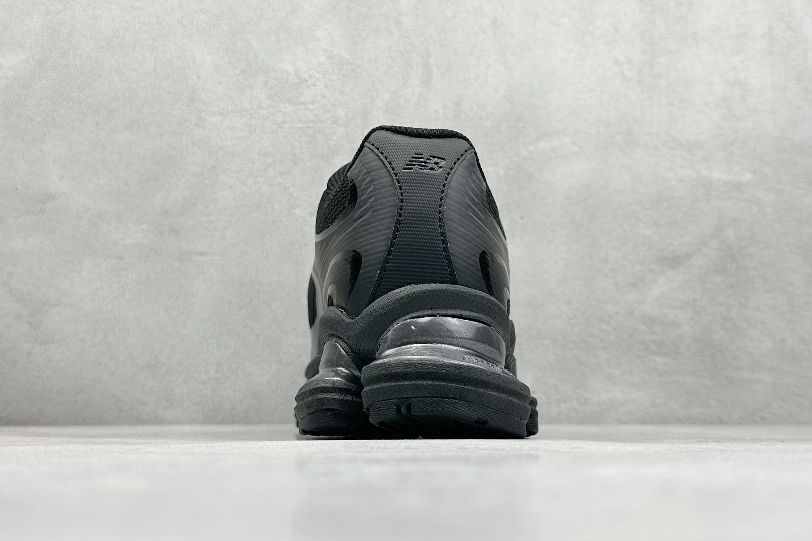 200 I8 New Balance 新百伦 NB2000 网面休闲鞋  U2000FW