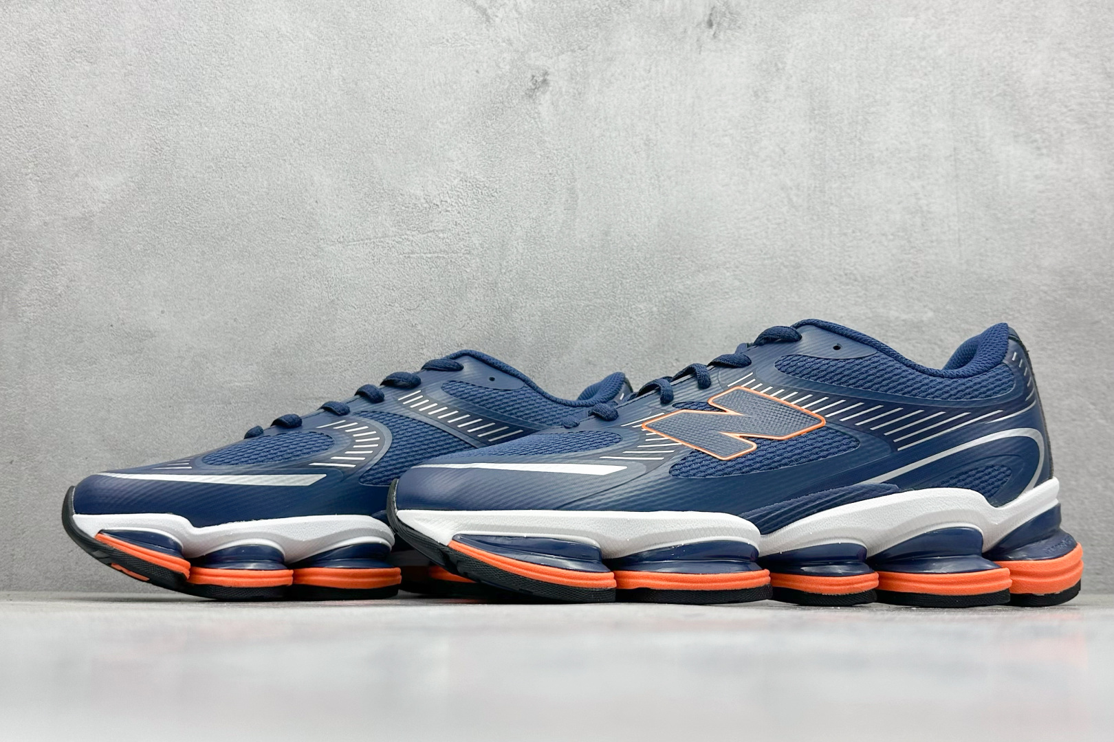 200 I8 New Balance 新百伦 NB2000 网面休闲鞋  U2000FB