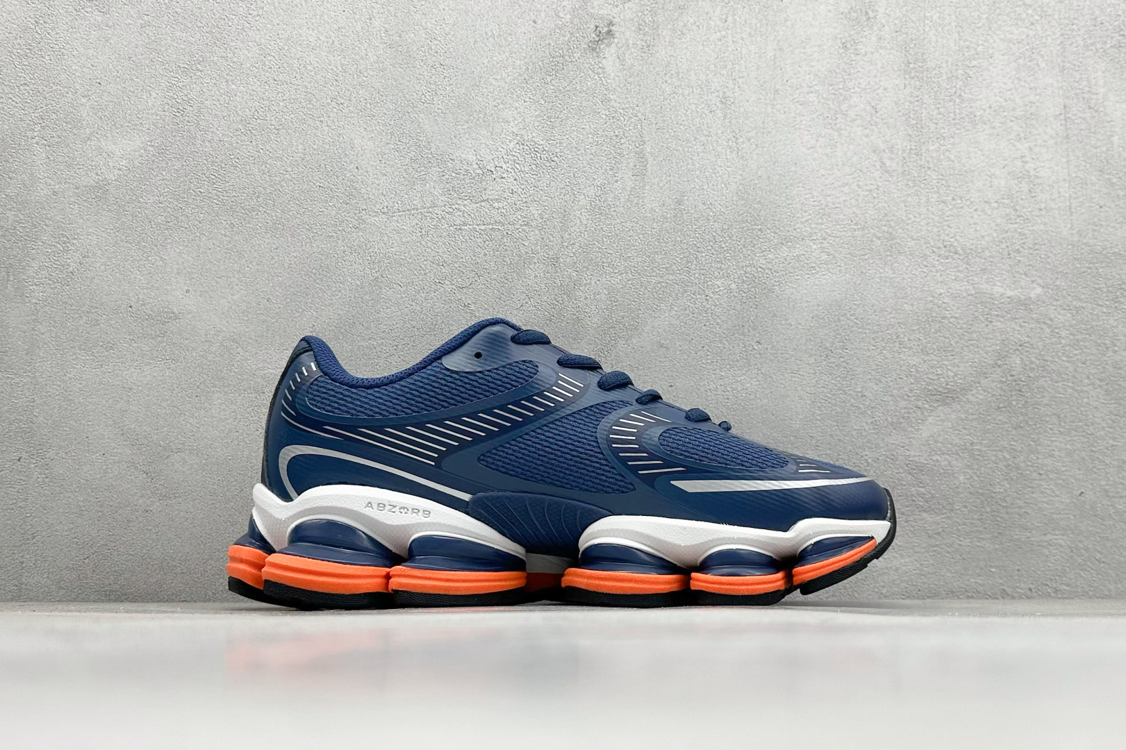 200 I8 New Balance 新百伦 NB2000 网面休闲鞋  U2000FB