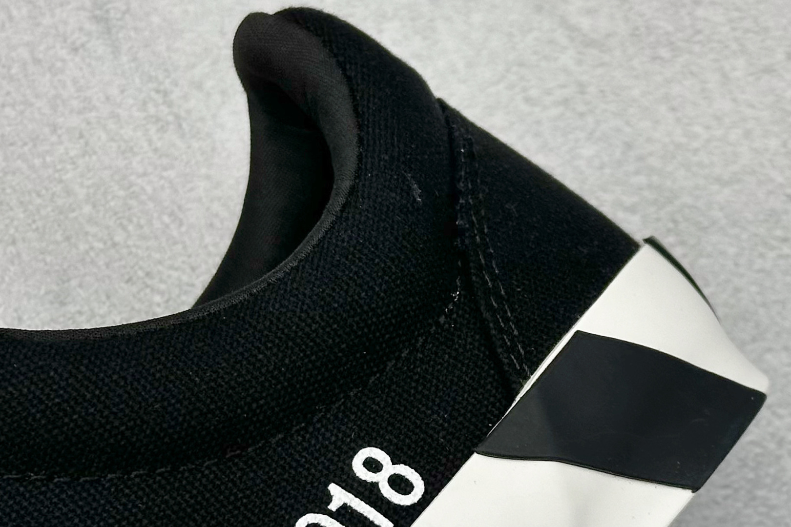 图片[9]-S版OFF-WHITE GYM SHOES LOVERS 舒适百搭防滑耐磨低帮帆布鞋  尺码：36 37 38 39 40 41 42 43 44 45 46 47-选品中心