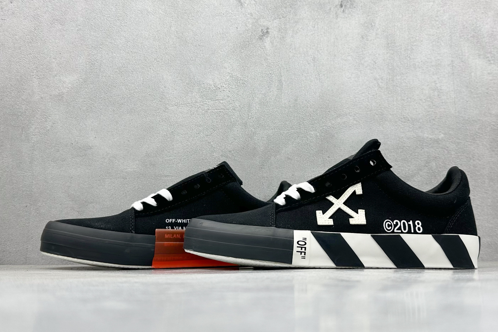 图片[5]-S版OFF-WHITE GYM SHOES LOVERS 舒适百搭防滑耐磨低帮帆布鞋  尺码：36 37 38 39 40 41 42 43 44 45 46 47-选品中心