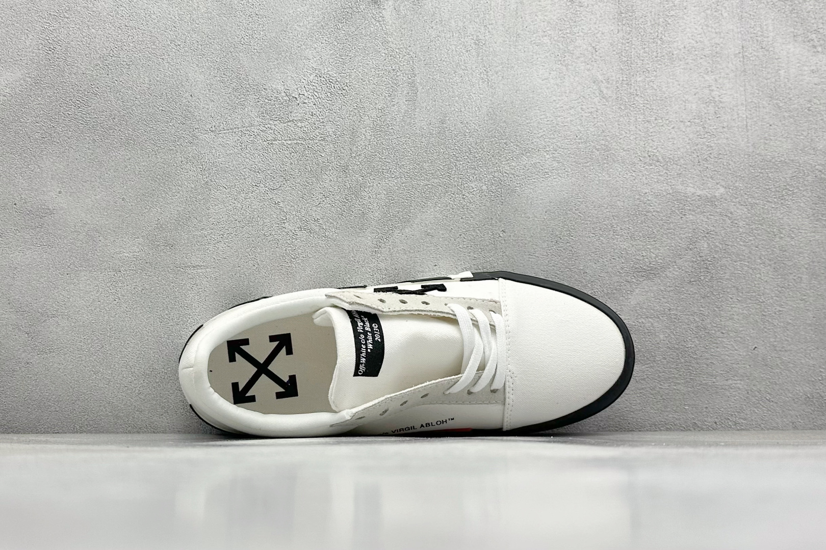 200 S版OFF-WHITE GYM SHOES LOVERS 舒适百搭防滑耐磨低帮帆布鞋