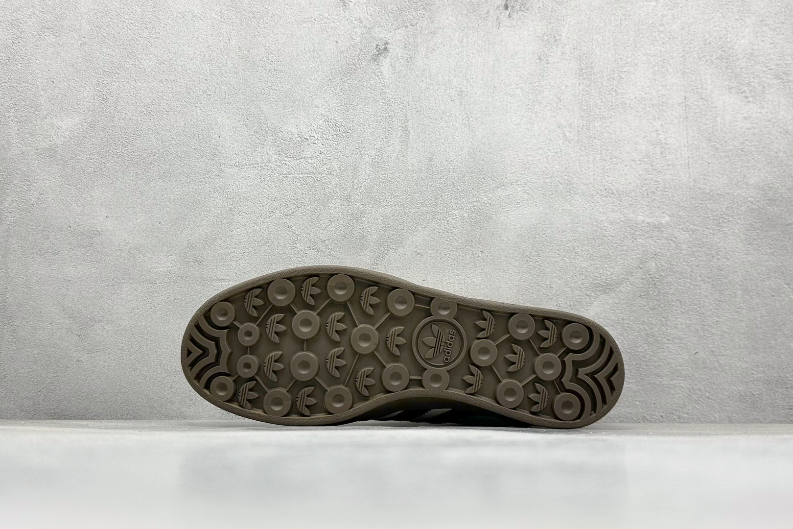 220 SC版AD SAMBA OG x Louis Vuitton 米棕  SC9207-724