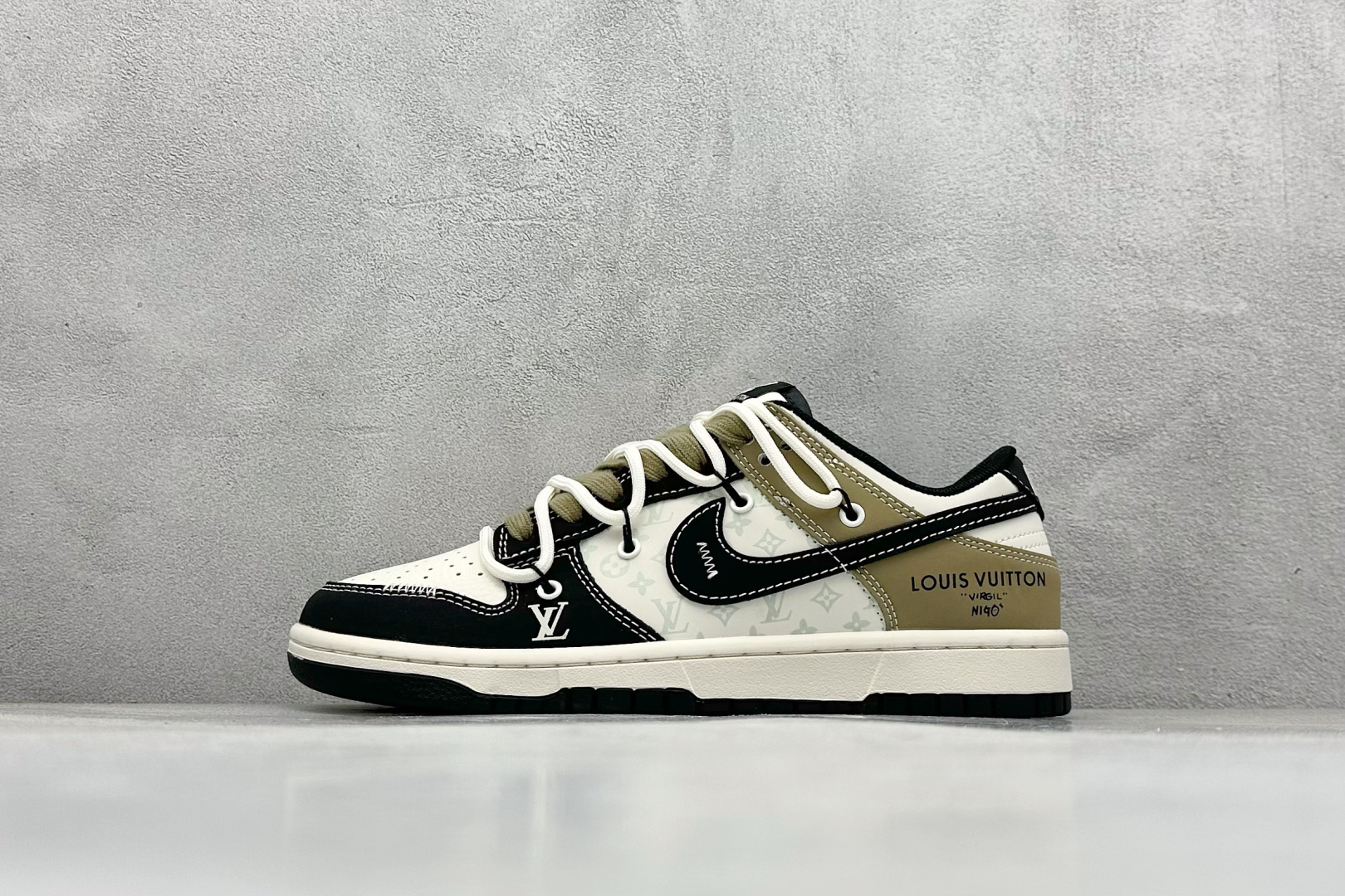300 XC版Nike SB Dunk Low LV联名 黑棕抽绳 周年高端定制 低帮休闲板鞋  YX5066-371