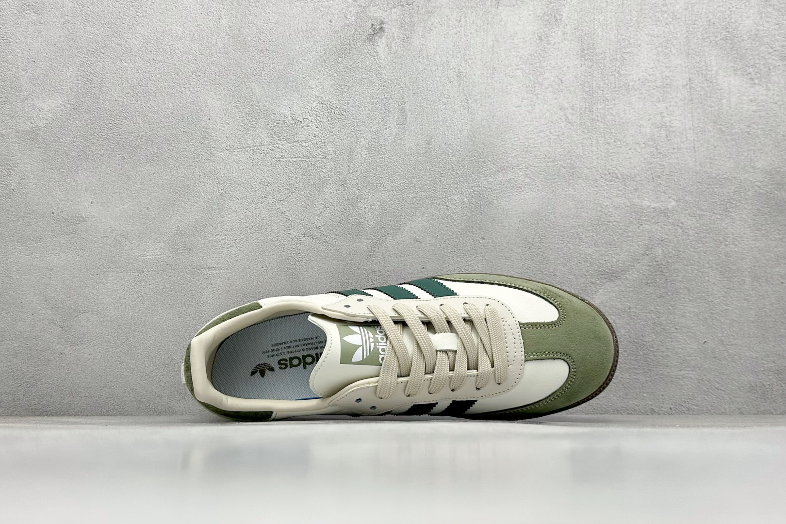 200 adidoriginals Samba OG x GUCCI 绿白 桑巴舞系列复古经典轻便板鞋  GJ75804