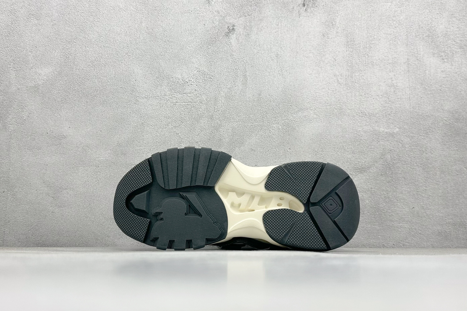 图片[4]-MLB Big Ball Chunky Mesh 厚底老爹系列低帮魔术贴轻量休闲运动慢跑鞋 尺码：35 36 37 37.5 38 38.5 39 40 40.5 41 42 42.5 43 44 45-选品中心