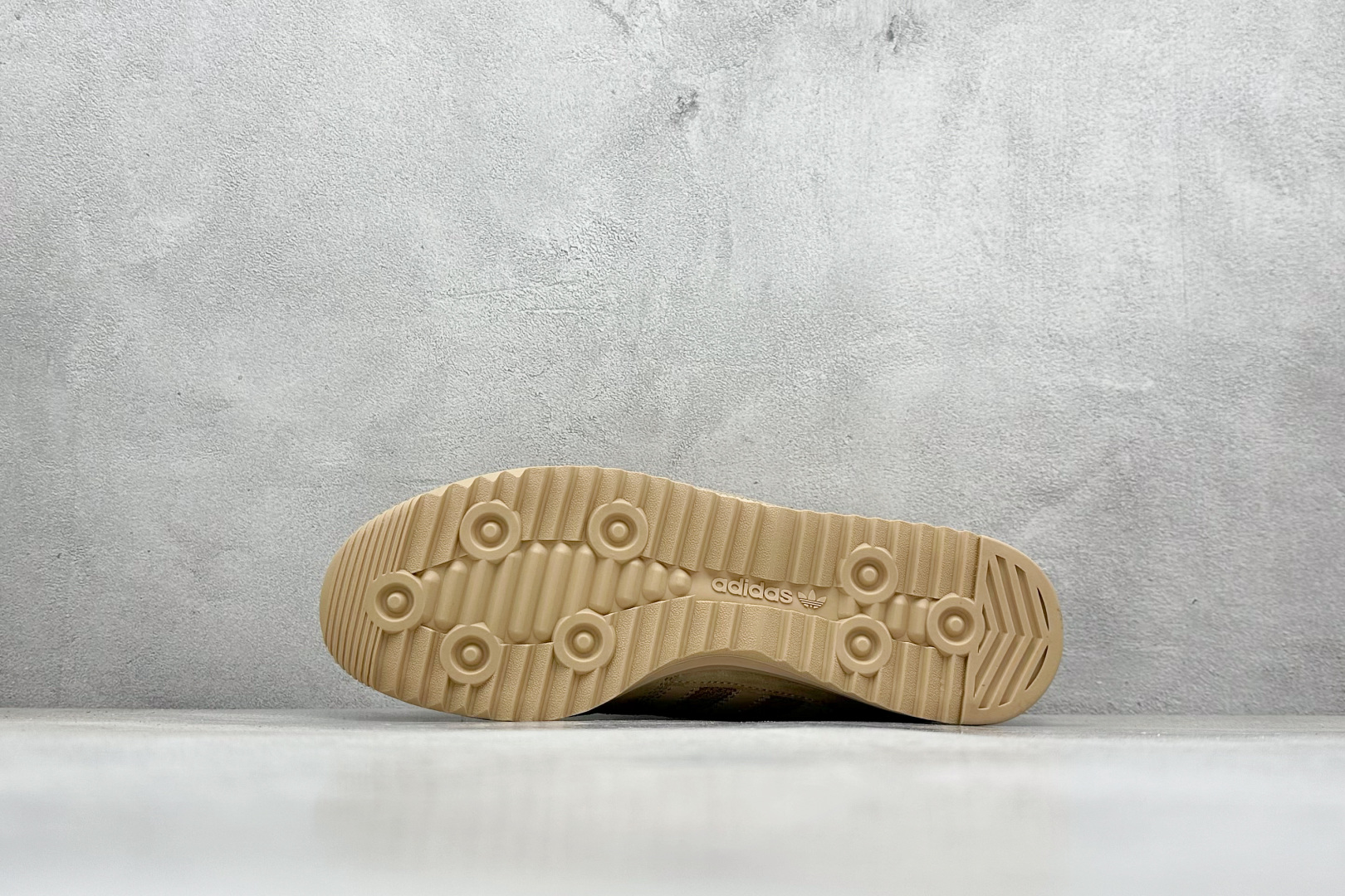 180 adidoriginals SL 72RS 超轻便透气复古慢跑鞋  JH5104