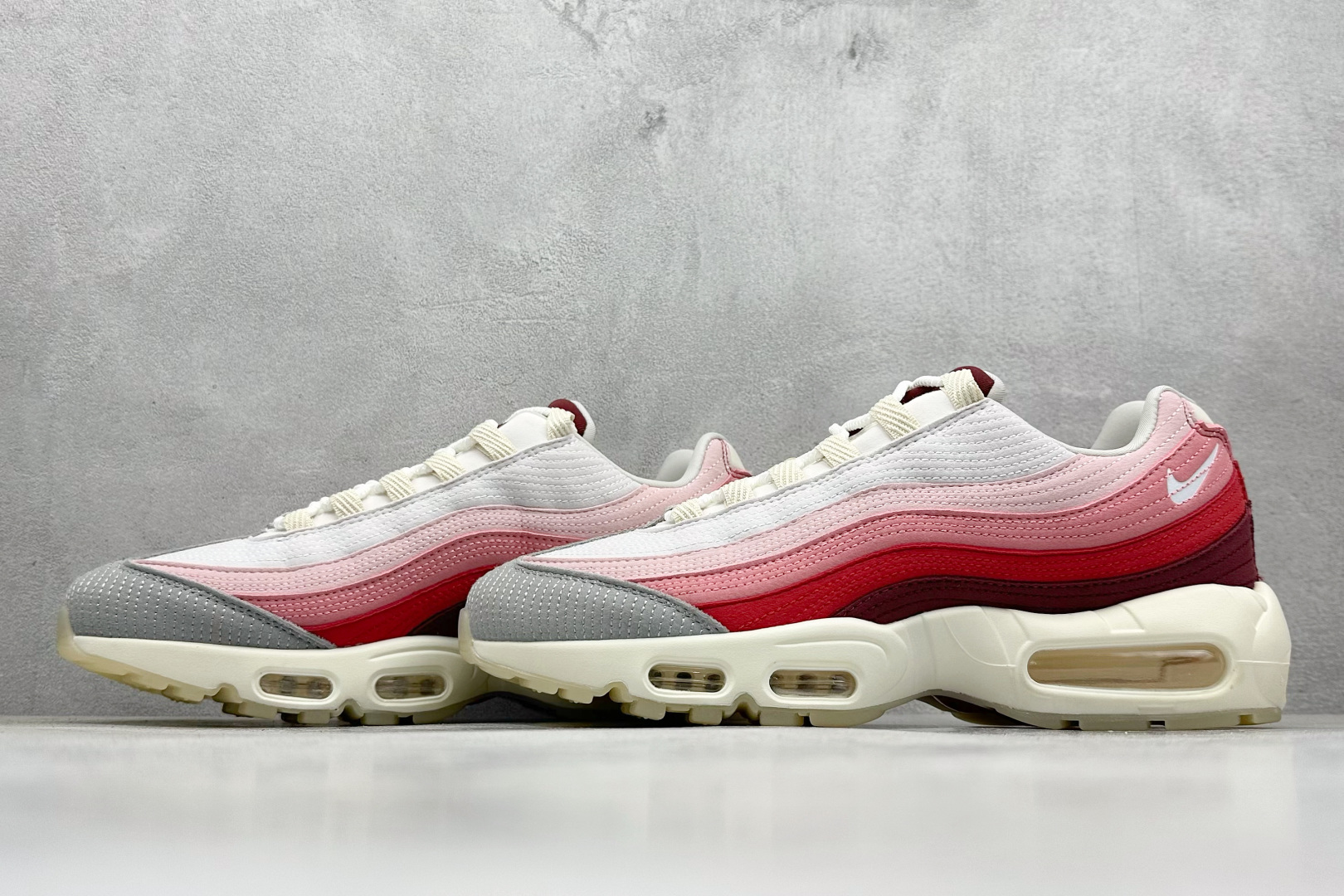 260 Nike Air Max 95 复古减震气垫跑鞋 DM0012-600