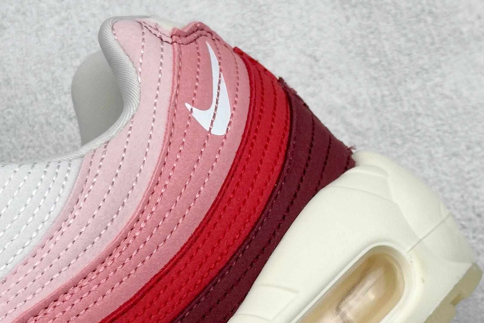 260 Nike Air Max 95 复古减震气垫跑鞋 DM0012-600