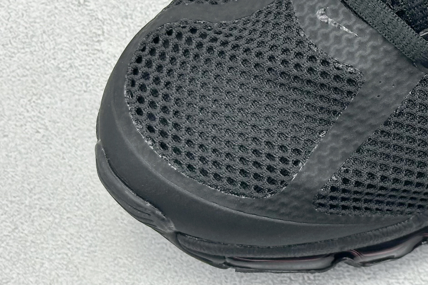 180 Nk Air Max 2013 耐克复古透气网布气垫跑鞋  FZ3156-010