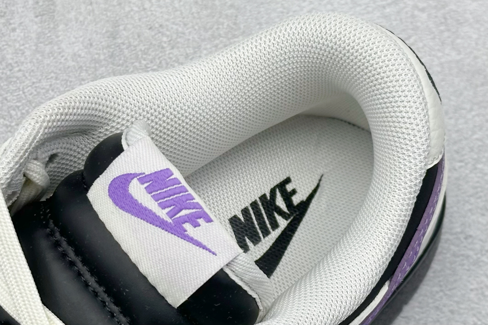 240 Nike SB Dunk Low 白黑紫小勾 FX1588-310