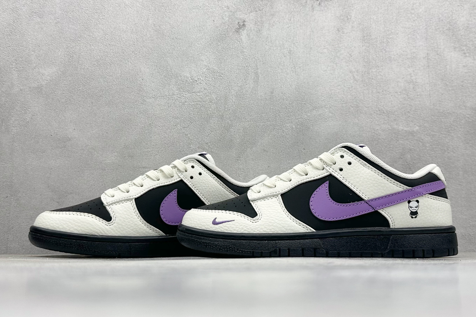 240 Nike SB Dunk Low 白黑紫小勾 FX1588-310