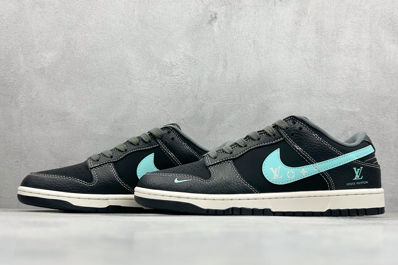 280 Nike SB Dunk Low x Louis Vuitton 黑蓝小勾  JP1628-033
