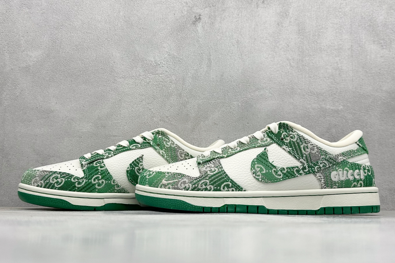 280 SC版Nike SB Dunk Low x Louis Vuitton 绿白小勾 SC9207-420