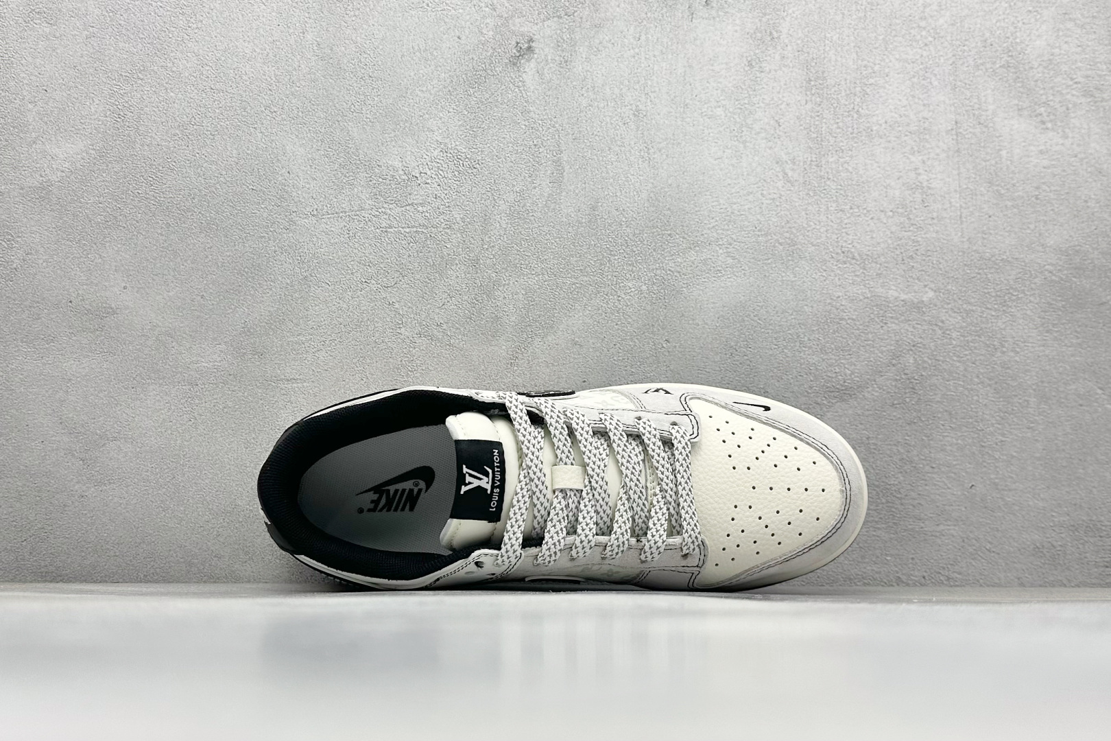 280 XC版Nike SB Dunk Low LV联名 黑勾印花 周年高端定制 低帮休闲板鞋 YX5066-365