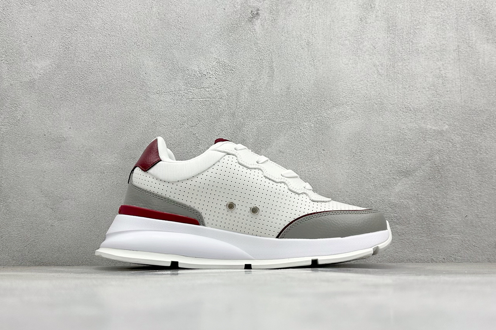 图片[2]-LV路易威登 Louis Vuitton Trainer Sneaker Low 低帮复古休闲运动文化百搭篮球板鞋 尺码：36-45-选品中心