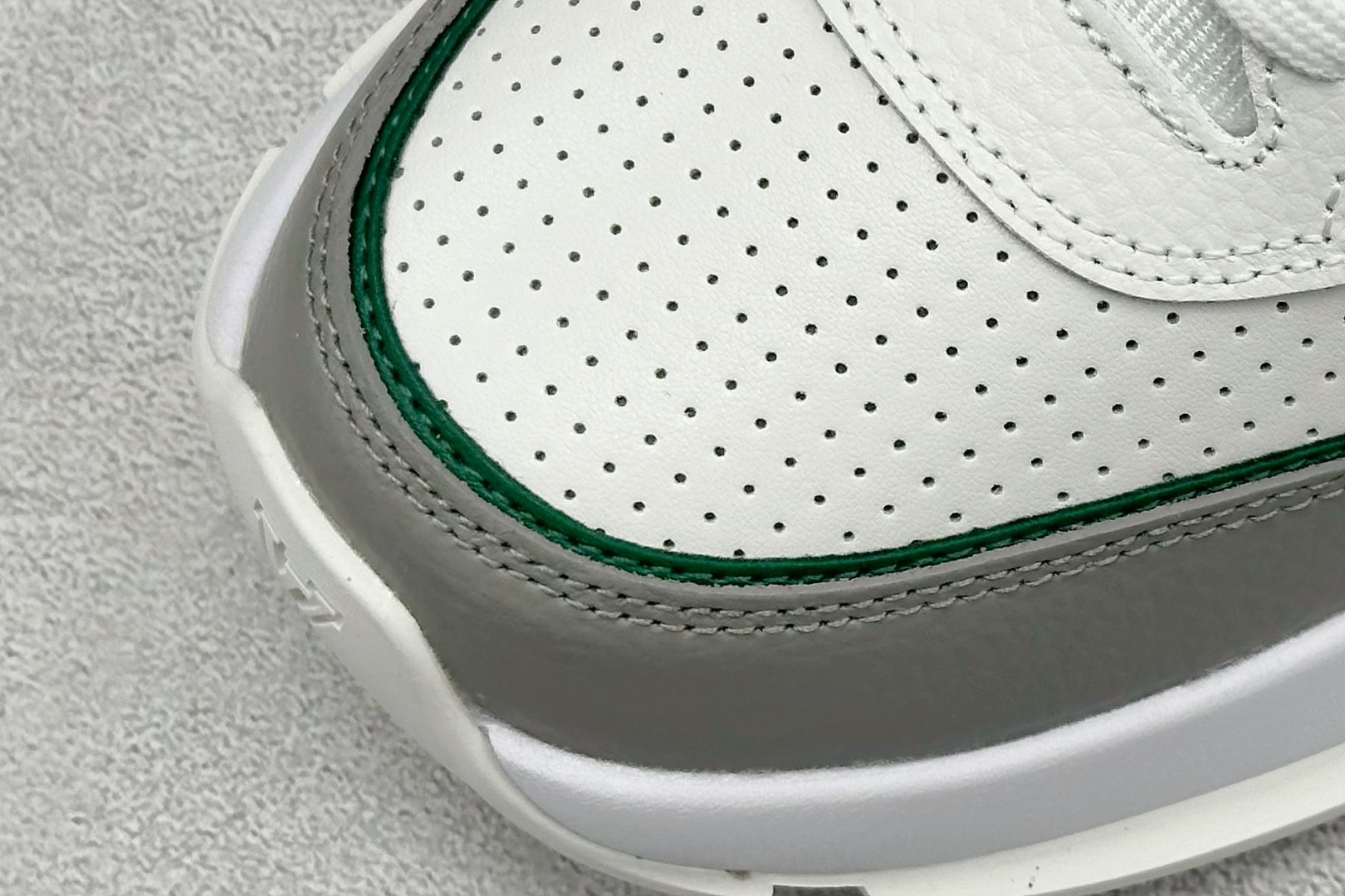 图片[7]-LV路易威登 Louis Vuitton Trainer Sneaker Low 低帮复古休闲运动文化百搭篮球板鞋 尺码：36-45-选品中心