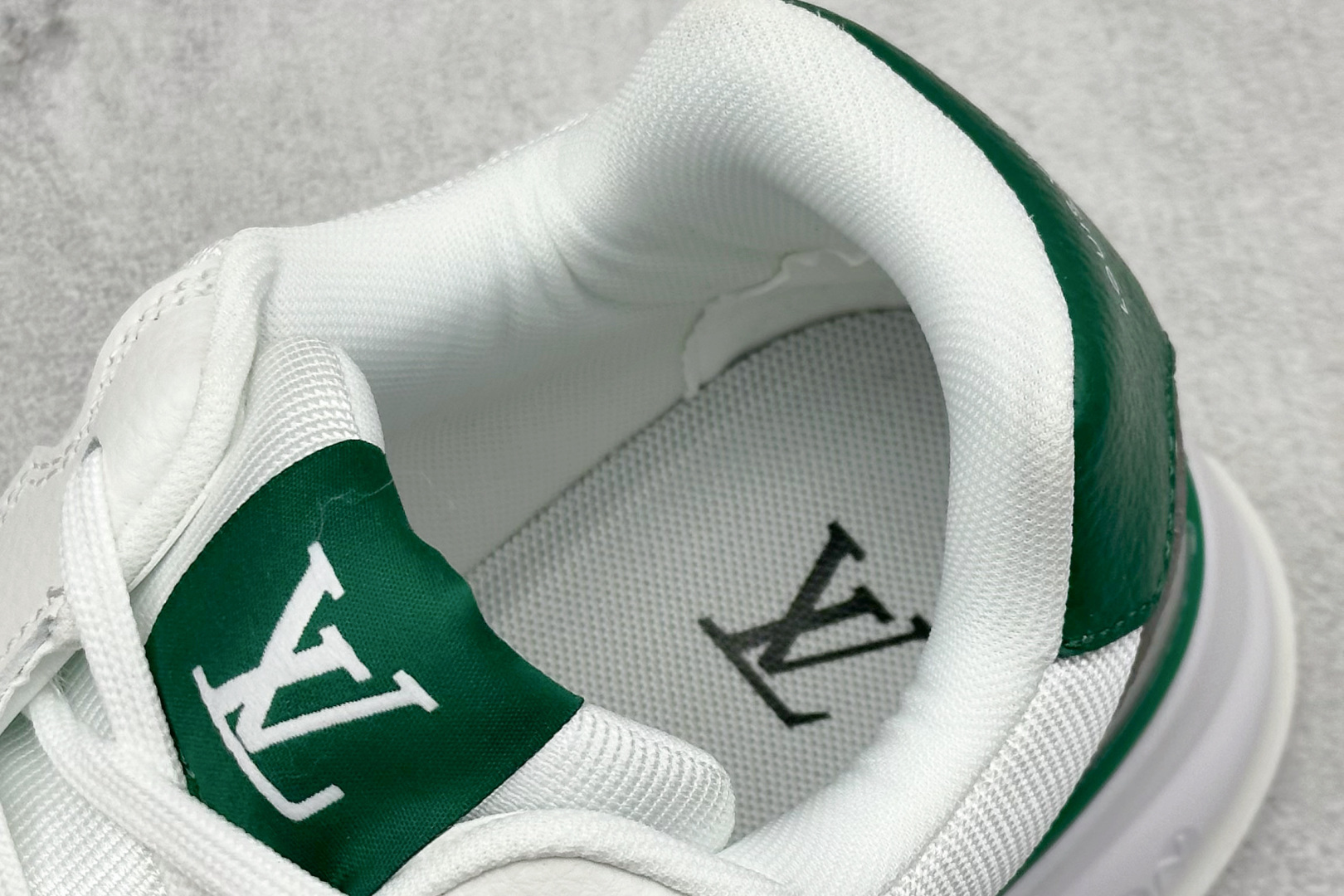 图片[8]-LV路易威登 Louis Vuitton Trainer Sneaker Low 低帮复古休闲运动文化百搭篮球板鞋 尺码：36-45-选品中心