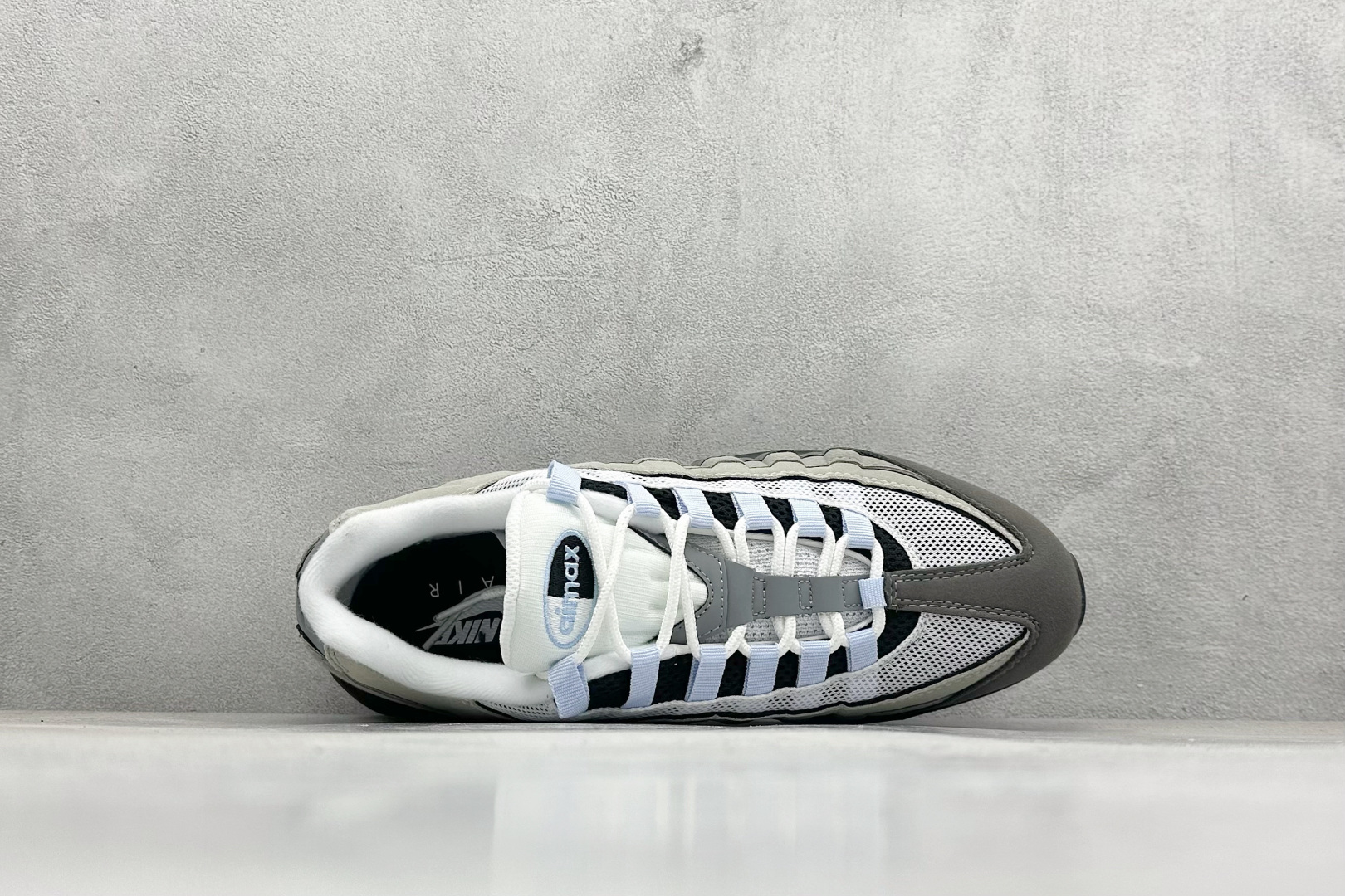 260 Nike Air Max 95 复古减震气垫跑鞋 CD1529-001