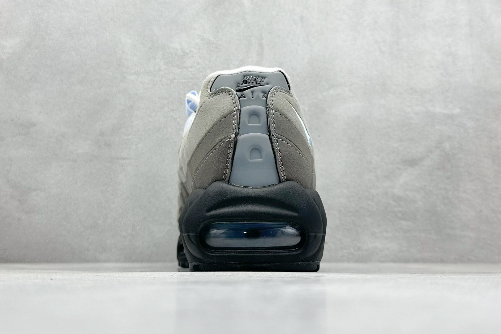260 Nike Air Max 95 复古减震气垫跑鞋 CD1529-001