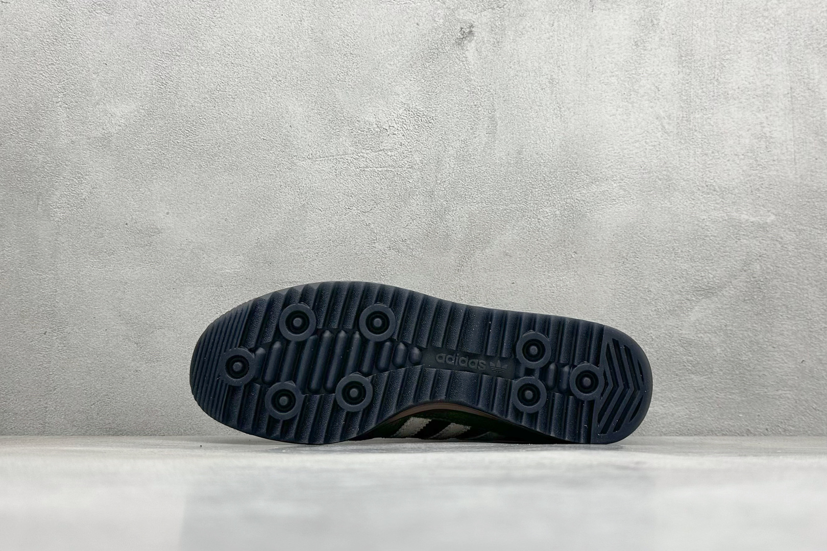 180 AD Originals SL 72 RS 阿迪经典复古慢跑鞋 JR9416