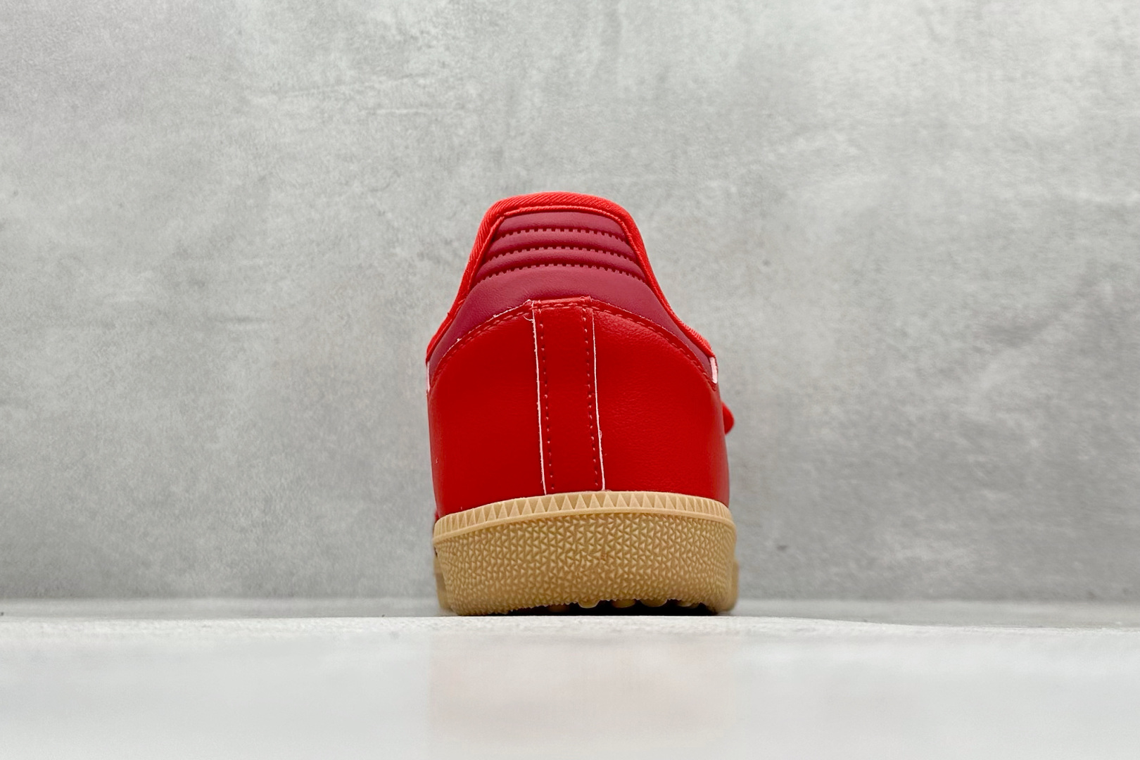 140 AdidSamba Jane 玛丽珍板鞋懒人一脚蹬运动鞋 AdidSamba Janes采用皮革材质 JQ6446