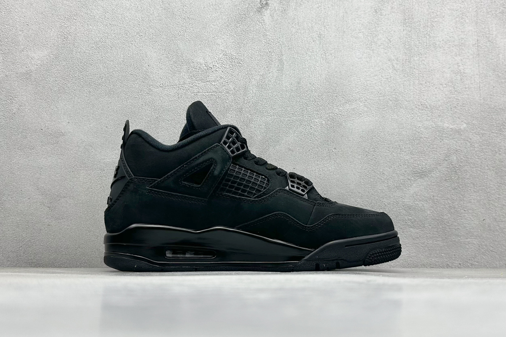 380 F版Air Jordan AJ4 Retro 黑猫  FV5029-010