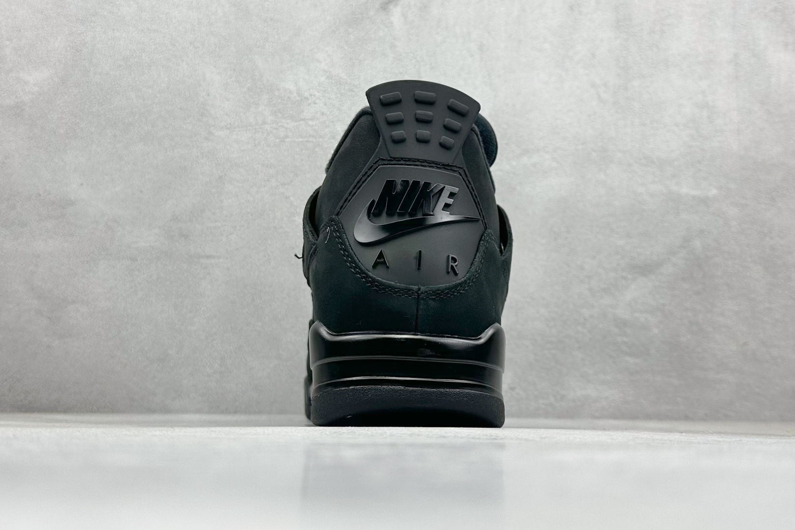 380 F版Air Jordan AJ4 Retro 黑猫  FV5029-010