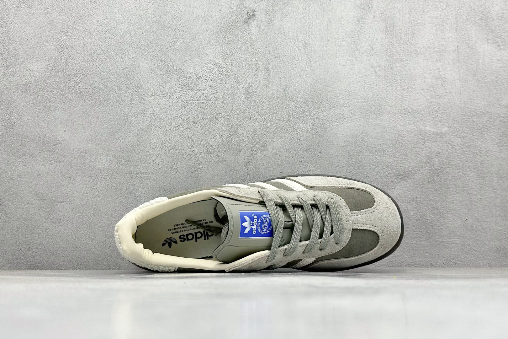 图片[3]-YH长青福利  AD Originals Gazelle INdoor 三叶草休闲防滑耐磨低帮板鞋 鞋头出色设计 塑就出众贴合感 稳固的后跟贴合足部曲线设计 软弹舒适 不易磨脚 橡胶鞋底配合防滑纹路设计 平稳抓地 货号：IF1807-选品中心