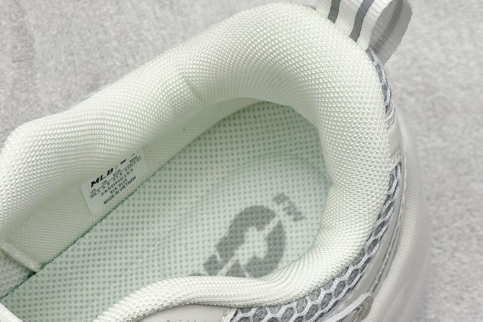 图片[8]-MLB Big Ball Chunky Mesh 厚底老爹系列低帮魔术贴轻量休闲运动慢跑鞋 尺码：35 36 37 37.5 38 38.5 39 40 40.5 41 42 42.5 43 44 45-选品中心