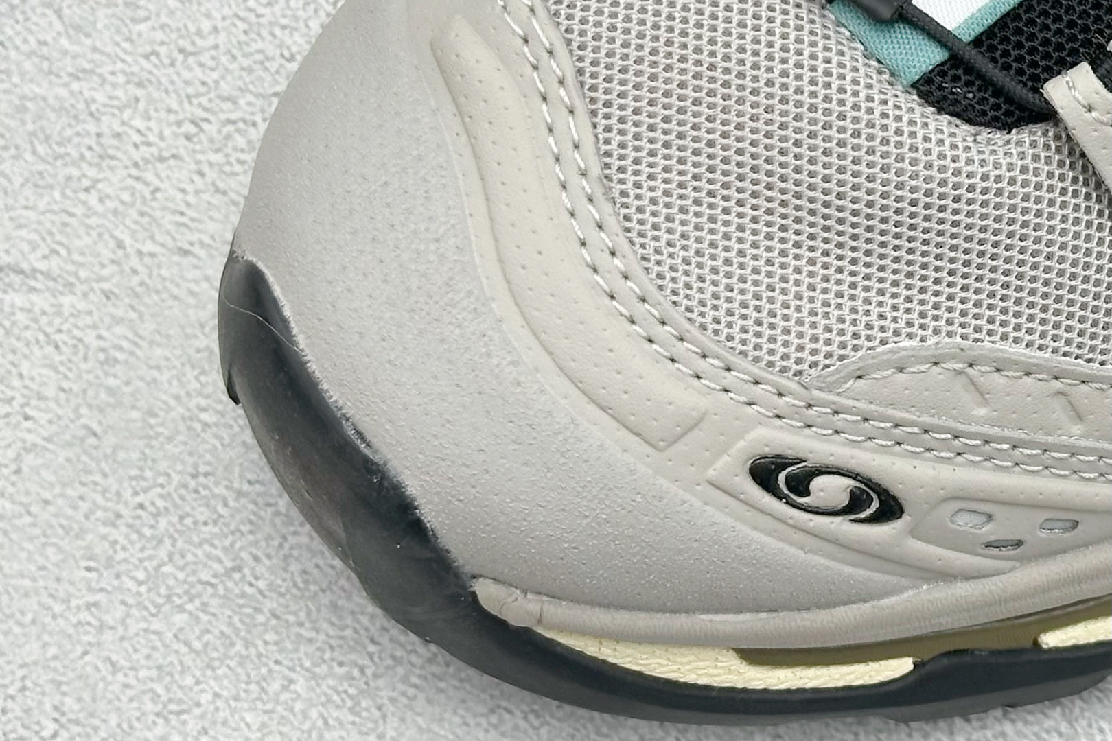 图片[7]-福利特价  Salomon XT-Quest 萨洛蒙复古机能潮流休闲跑鞋 鞋面覆盖TPU支撑 轻量透气欧索莱环保去臭环型组合鞋垫 三层双层组合橡胶ACS科技全地形锯齿防滑大底 UP团队监工打造 原鞋原数据纸板打造 细节提升 平台/外贸/高端零售专供品质 货号：474790 27 GO 尺码：36 36.5 37 38 38.5 39 40 40.5 41 42 42.5 43 44 45-选品中心