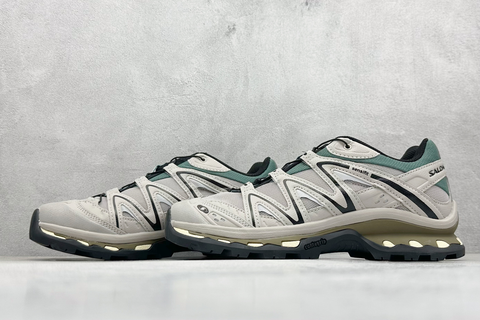 图片[5]-福利特价  Salomon XT-Quest 萨洛蒙复古机能潮流休闲跑鞋 鞋面覆盖TPU支撑 轻量透气欧索莱环保去臭环型组合鞋垫 三层双层组合橡胶ACS科技全地形锯齿防滑大底 UP团队监工打造 原鞋原数据纸板打造 细节提升 平台/外贸/高端零售专供品质 货号：474790 27 GO 尺码：36 36.5 37 38 38.5 39 40 40.5 41 42 42.5 43 44 45-选品中心